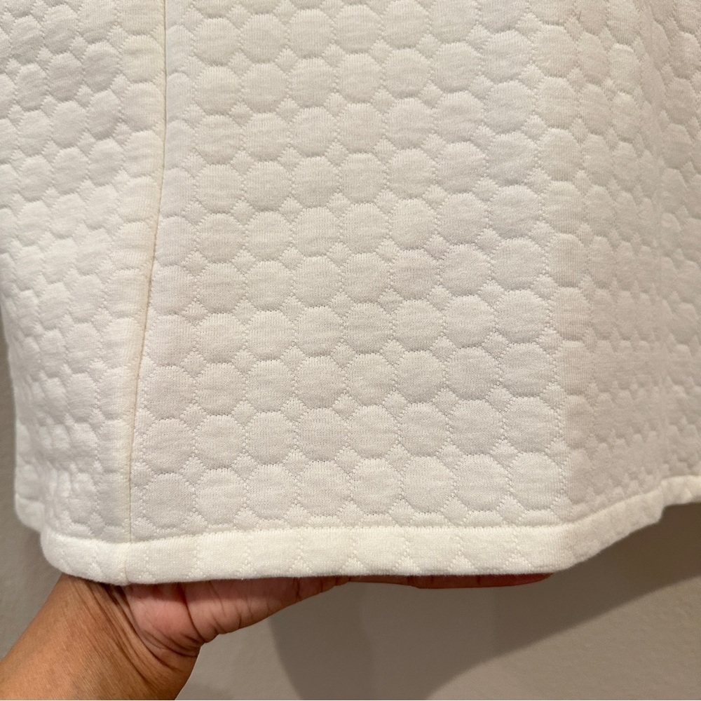 NWT Kim Rogers Women's Sleeveless White Full Zipper Vest Honeycomb Pattern sz MP - Picture 5 of 7